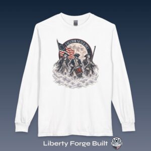 Freedom Never Dies Revolutionary soldiers flag and moon long-sleeve shirt